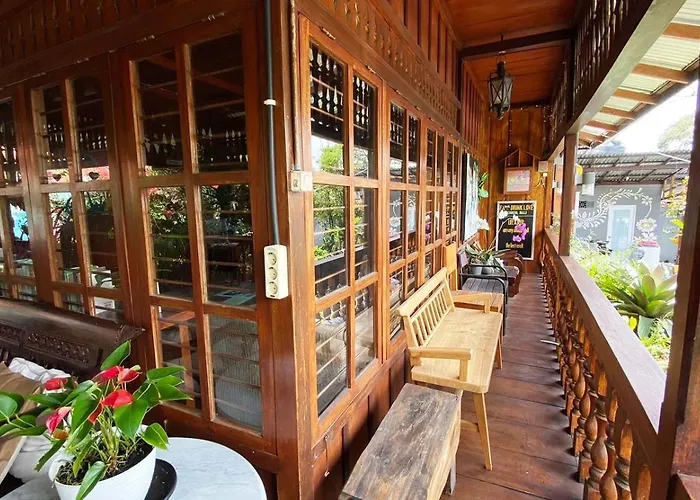 Rumah Kayu Sulawesi Antique Maison d'hôtes