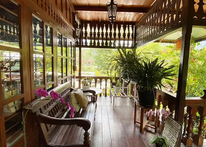 Rumah Kayu Sulawesi Antique Maison d'hôtes